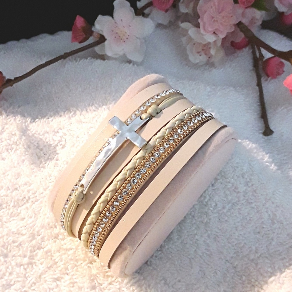 NEW Multi Blush Wrap Bracelet - Picture 1 of 8
